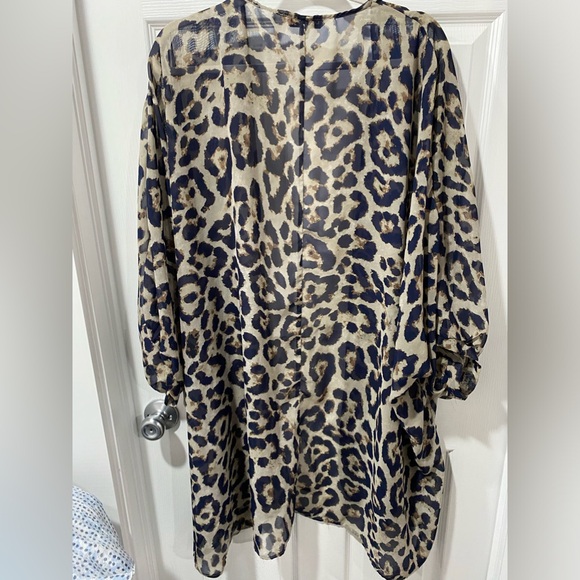 Davi & Dani women’s kimono style jacket, 100% polyester, size L, good condition. - Picture 4 of 7